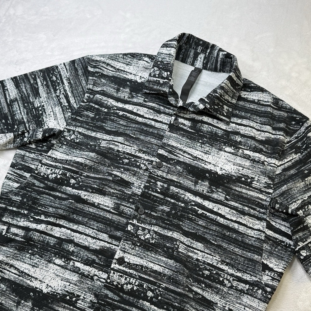 Lululemon Button Up Shirt Men Medium Black Abstract Print Stretch Golf